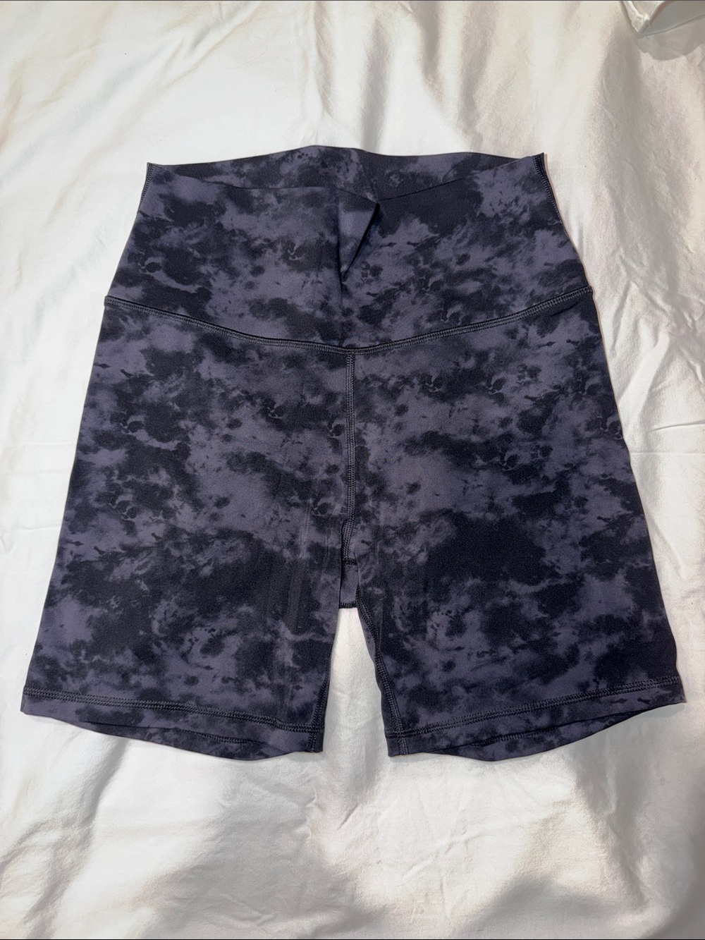 CRZ YOGA Black Tie-Dye High-Rise Bike Shorts